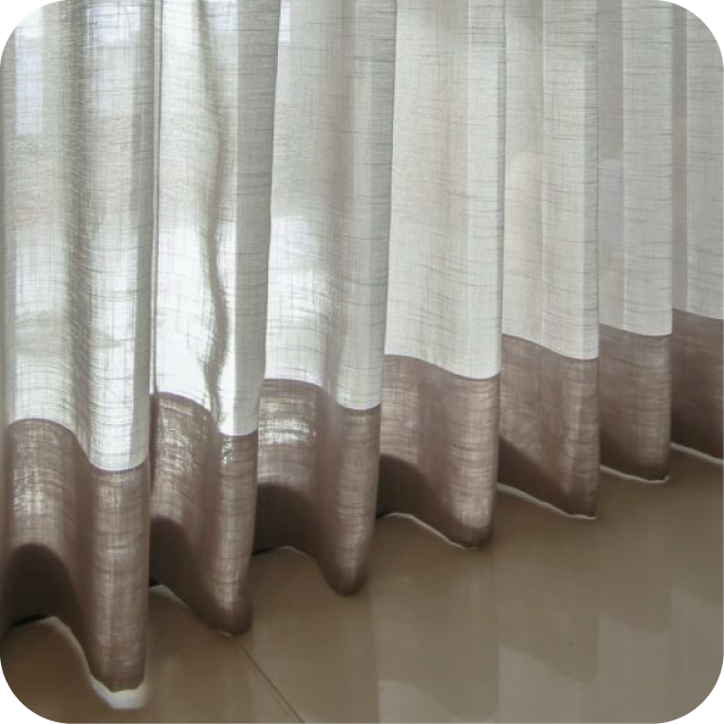 Card com destaque para serviços de barra e confecção de cortinas, atendendo diferentes estilos e tamanhos de janelas.